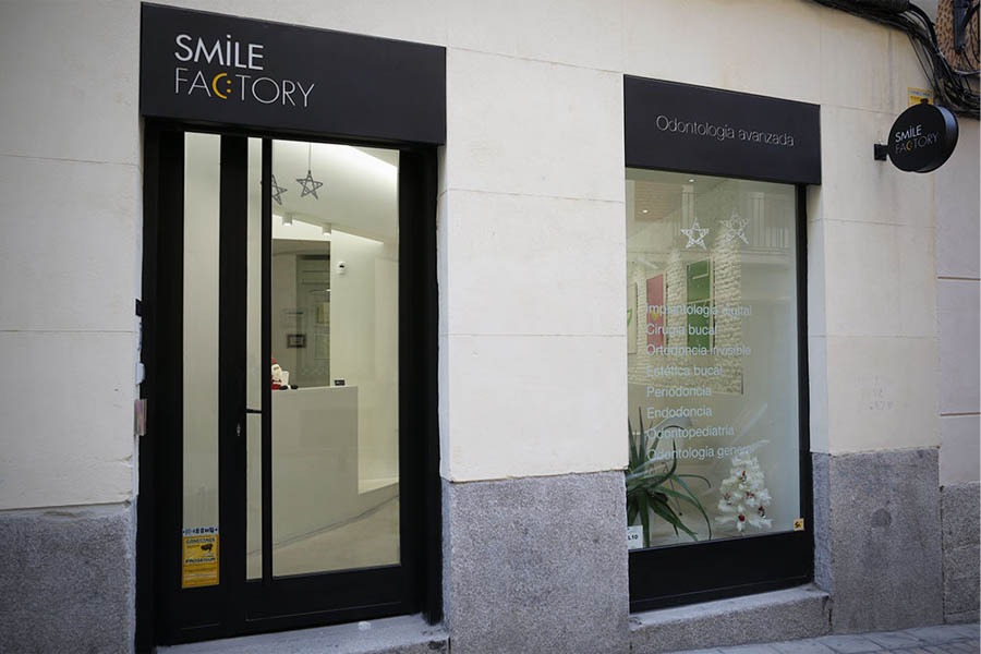 SMILE FACTORY ODONTOLOGÍA